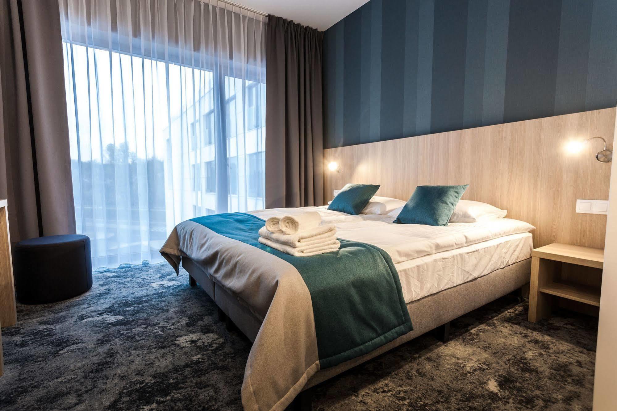 Hotel Zatoka Гданськ Екстер'єр фото